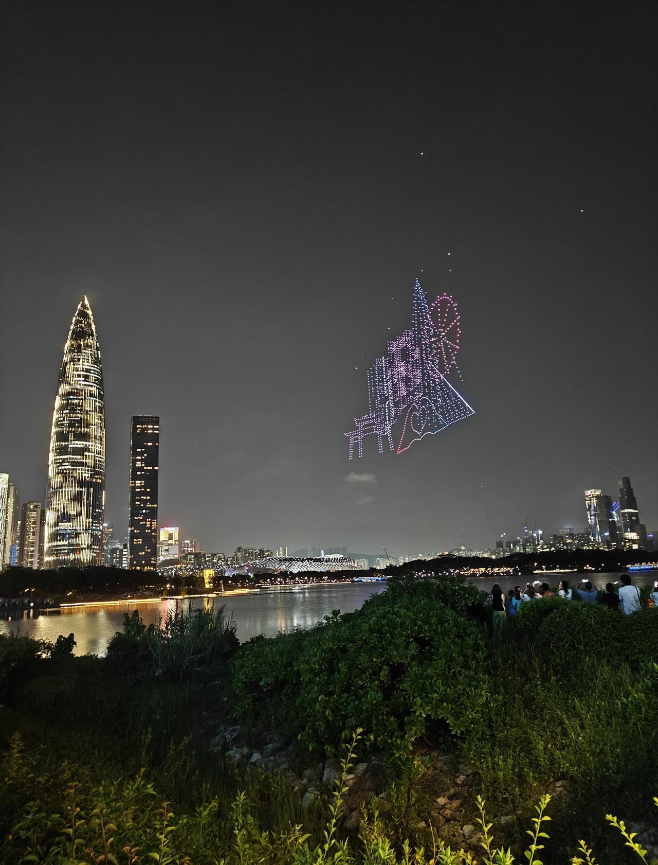 无人机灯光秀音乐喷泉灯光秀灯光秀无人机表演无人机航拍无人机