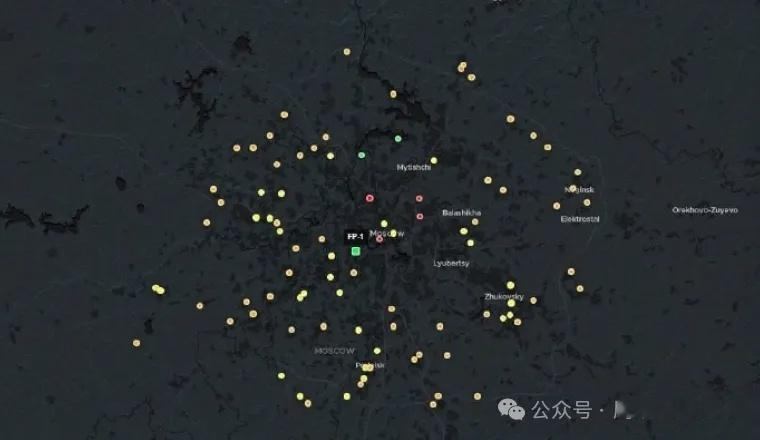 今早，我看到一篇文章，称莫斯科的防空固若金汤，乌克兰导弹根本打不进去，仅有少数无