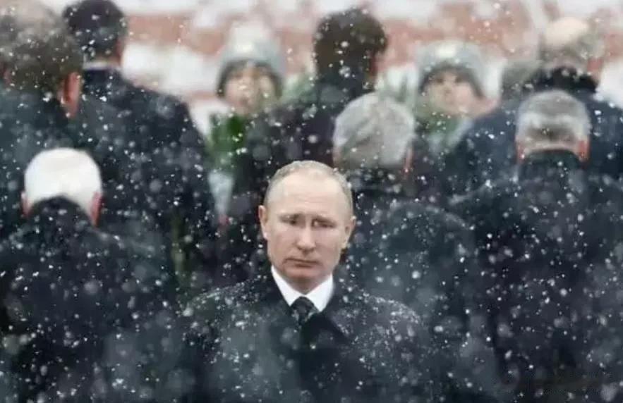 烽火愈急！危机时刻，普京开辟第二战场，梅德韦杰夫再提三战！

来源:海峡快讯

