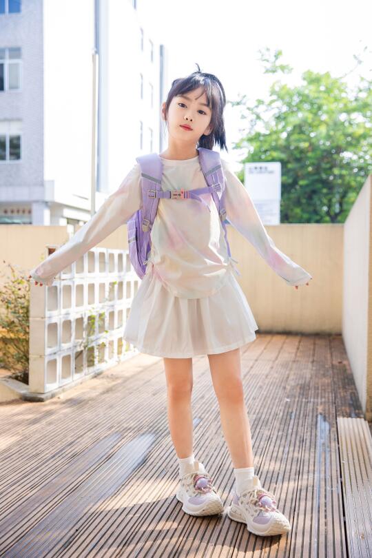 潮妈们，轻到飞起的晨光小方包来咯～✨