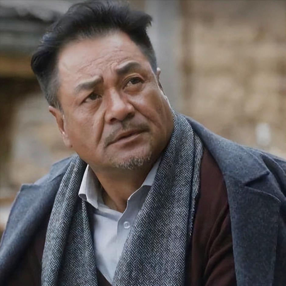 演员，尤勇说，我不看偶像剧，那都是啥呀，乱七八糟的，无论是演技，还是台词，都是胡