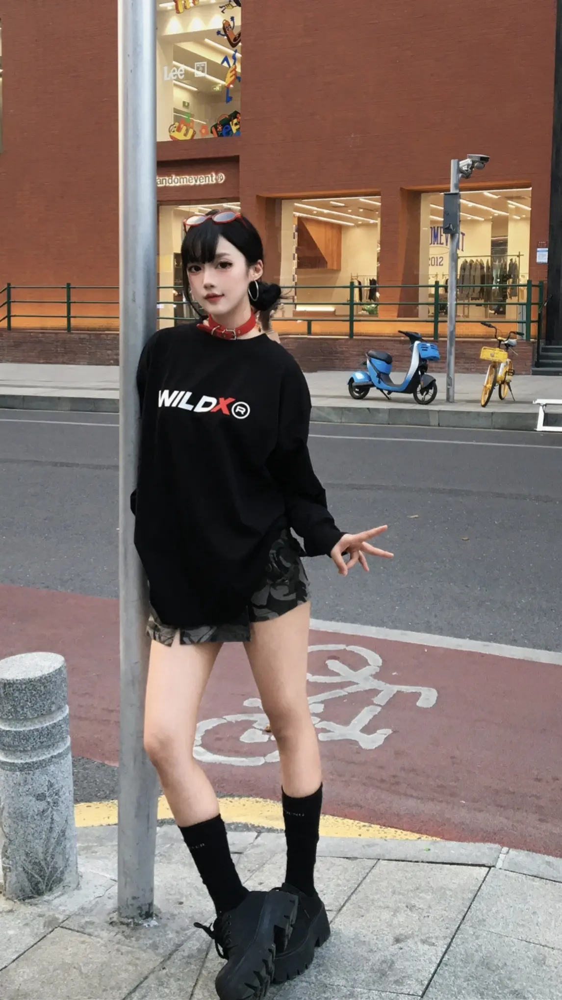 再也不会给你用得物 而对自己扣扣搜搜用拼多多了