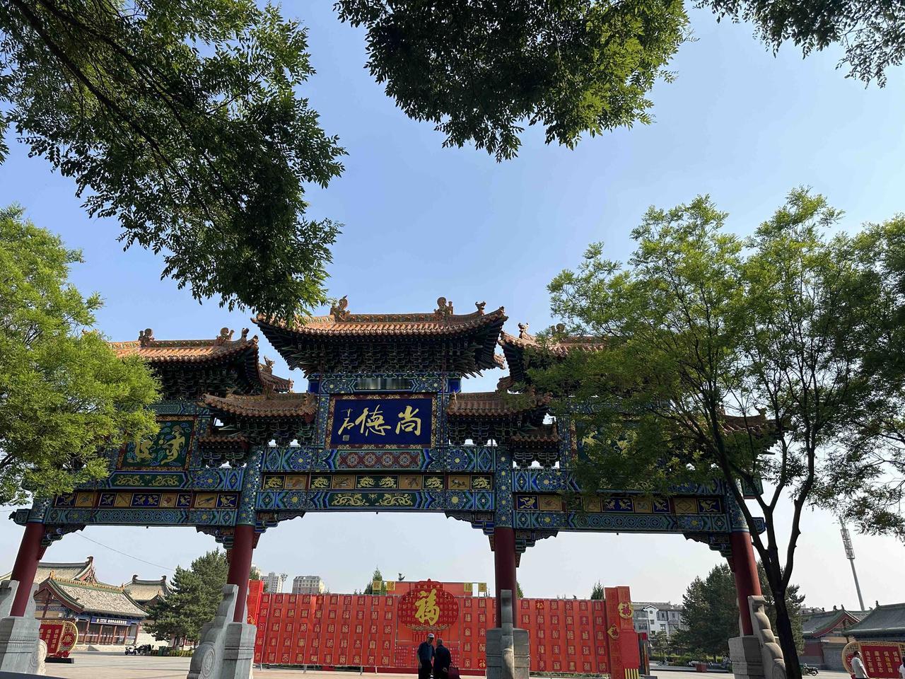 与崇福寺隔街相望的马邑博物馆，共同构成古色古香的4A景区。2012年开放的它，身