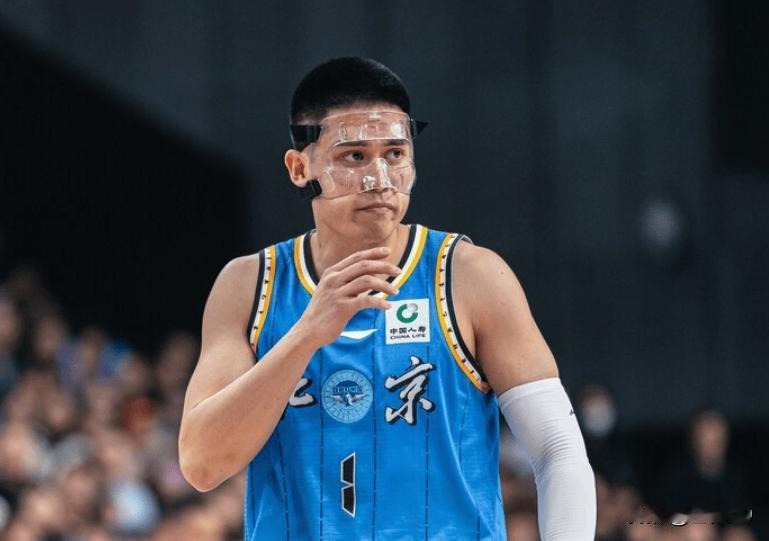 半场47平！陈盈骏14分稳定输出 宁波小马丁6中6高效砍13分
 
北京与宁波的