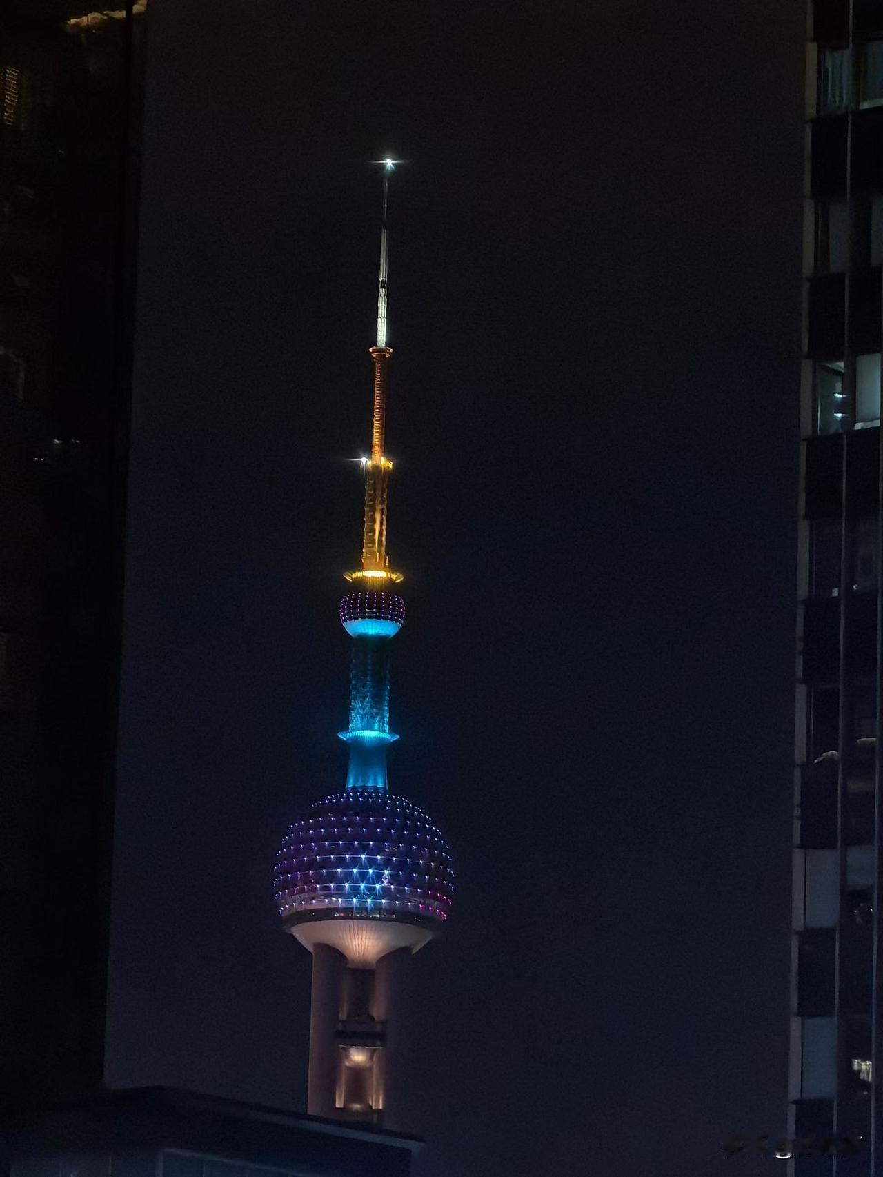 现在上海房价这么低，居然还有人认为高，居然还有人等房价继续下跌，怎么想的？

上