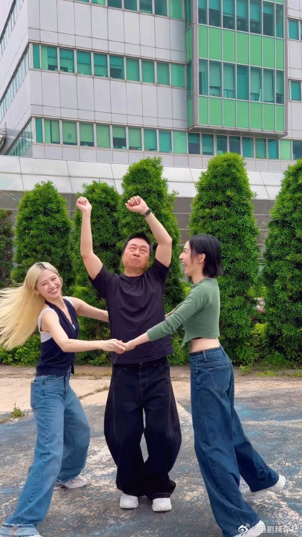 視帝黎耀祥和視后龔嘉欣，在無綫靈異輕喜劇《香港探秘地圖》演出令人拍案叫絕，夥拍倪