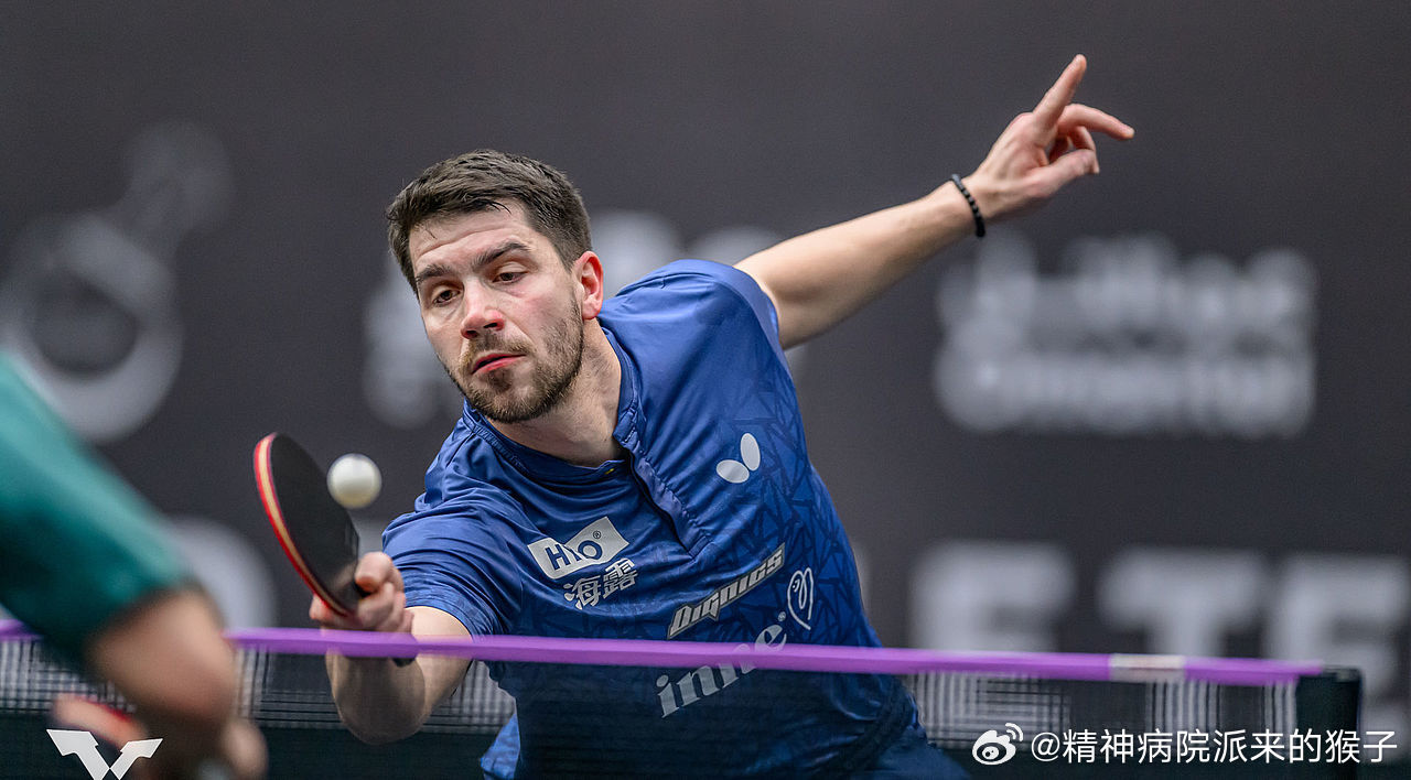 【德国乒协】弗朗西斯卡八分之一决赛不敌俱乐部队友莫雷高德这场俱乐部队友之间的对决