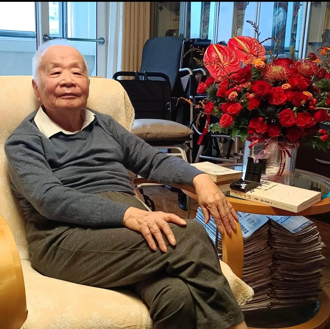 何祚庥老院士回忆求学岁月。
9月26日下午，何老院士回忆，当年教授他知识的老师便
