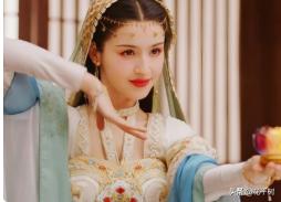 五个隐形小习惯，悄悄拉低你的吸引力！毁掉好感的，从来都不是颜值穿搭！
几个不起眼