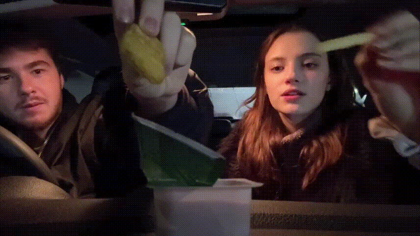 精力充足的秘诀：一天里大部分的事情不动用意志力去做，尽量无意识就干了。小事不入决