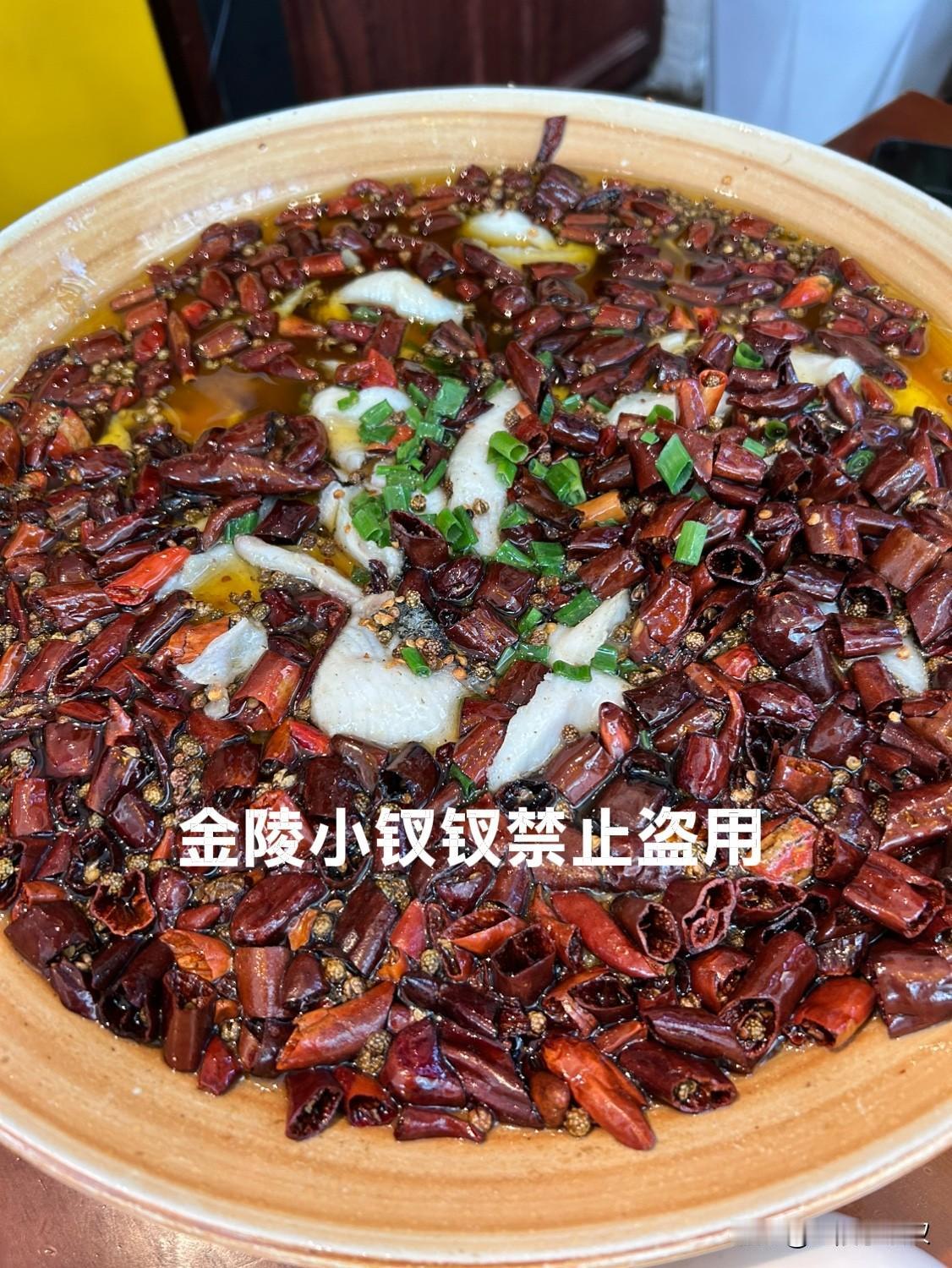 今天睡到自然醒，一睁眼已经九点半了，浑身疼。

一直纳闷最近这几天为啥腰酸背痛呢