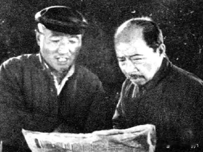 为了看这部电影，步行8里到外村去看，看完电影回到家已晚上12点了，看过这些老电影