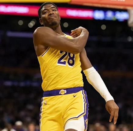 Zach Lowe：八村塁下赛季将身披其他球队球衣 