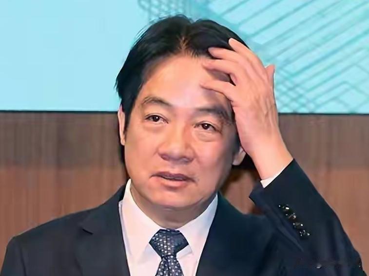 赖清德向台军下狠手了！
目前，有些台军表现出不愿为台独而战的情绪，赖清德坐不住了