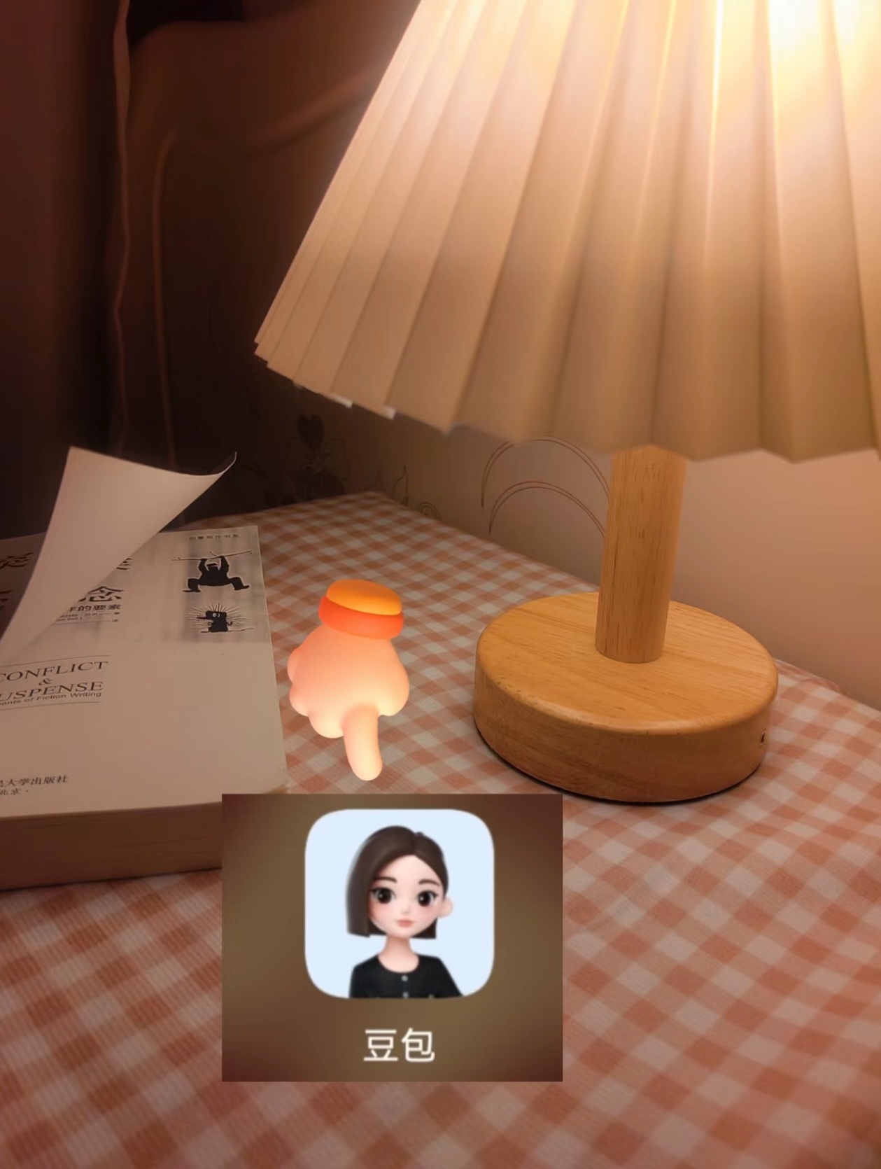 是谁还不知道AI能模拟对话，词汇量不行也不用怕尴尬，说什么对方都能接话[偷笑]，