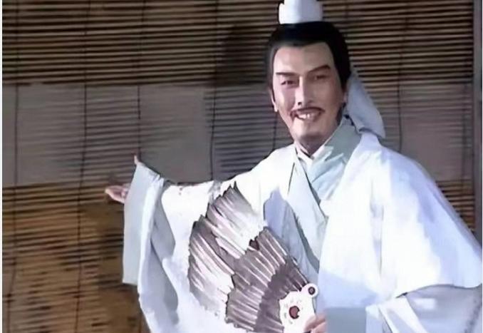 诸葛亮留守荆州成为刘备入川的“定海神针”，正史里的孔明留守记
 
建安十六年（2