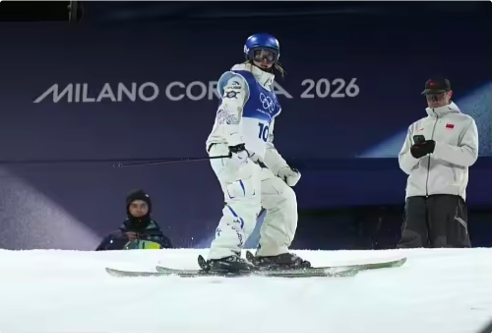 国际雪联回应谷爱凌吐槽国际雪联回应：未削减谷爱凌训练次数，她已获得额外训练邀请据