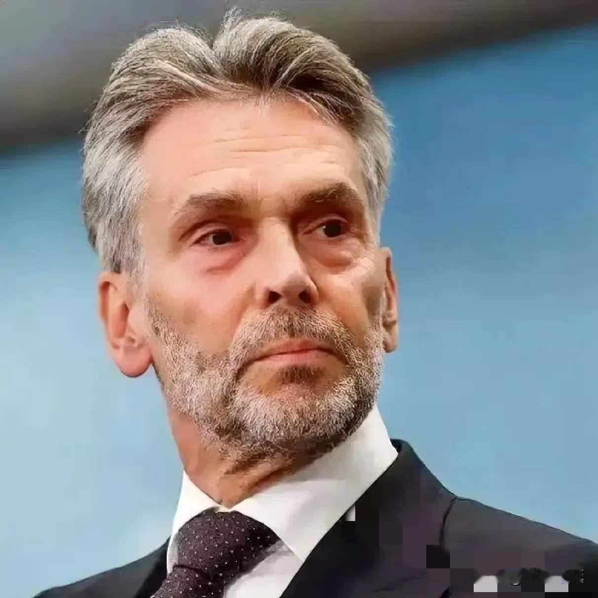 荷兰企业法庭做出裁决
2月11日，闻泰科技发布公告，荷兰企业法庭做出裁决，维持了