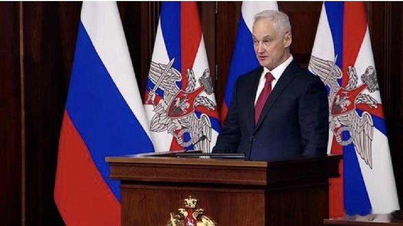 俄防长曝：乌2025战死50万人，普京官宣“无法拦截”导弹今年服役
 
全球哗然