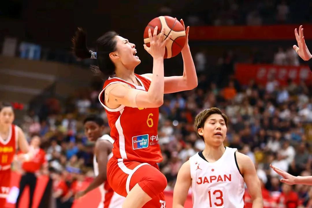韩旭、李梦等主力仍休战，中国女篮不敌日本女篮。中国女篮表现、中国女排、表现都差强