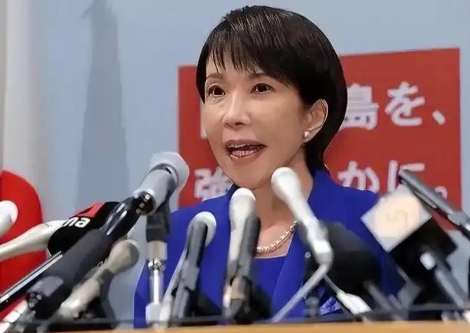 高市政权或将面临前所未有的动摇，面对越来越紧张的中日关系，不少日本人表示，只要高