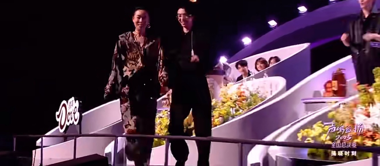 那英提议改赛制，华晨宇举双手赞成！面对这俩魔丸何老师也招架不住啊！