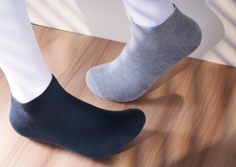 为什么建议大家穿袜子睡觉
从中医的角度来看，足部是人体经络的重要交汇点，其中涌泉