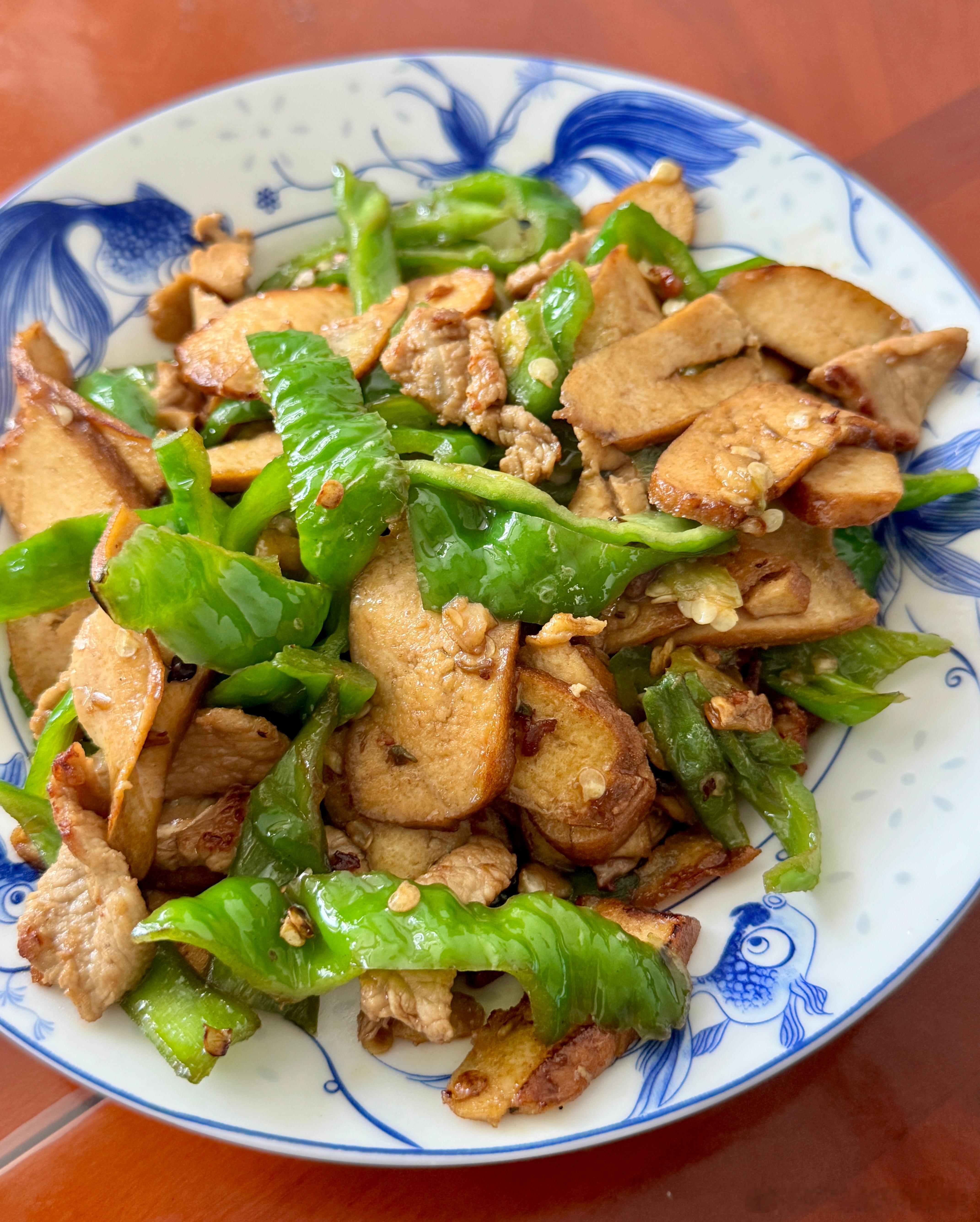 干饭干饭再熬两天就解放了晚上儿子回来出去吃 