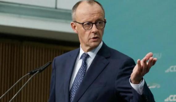 德国总理开口了：中国必须接受欧盟的汇率条款，给你一个月考虑。马克龙跟上：技术列表