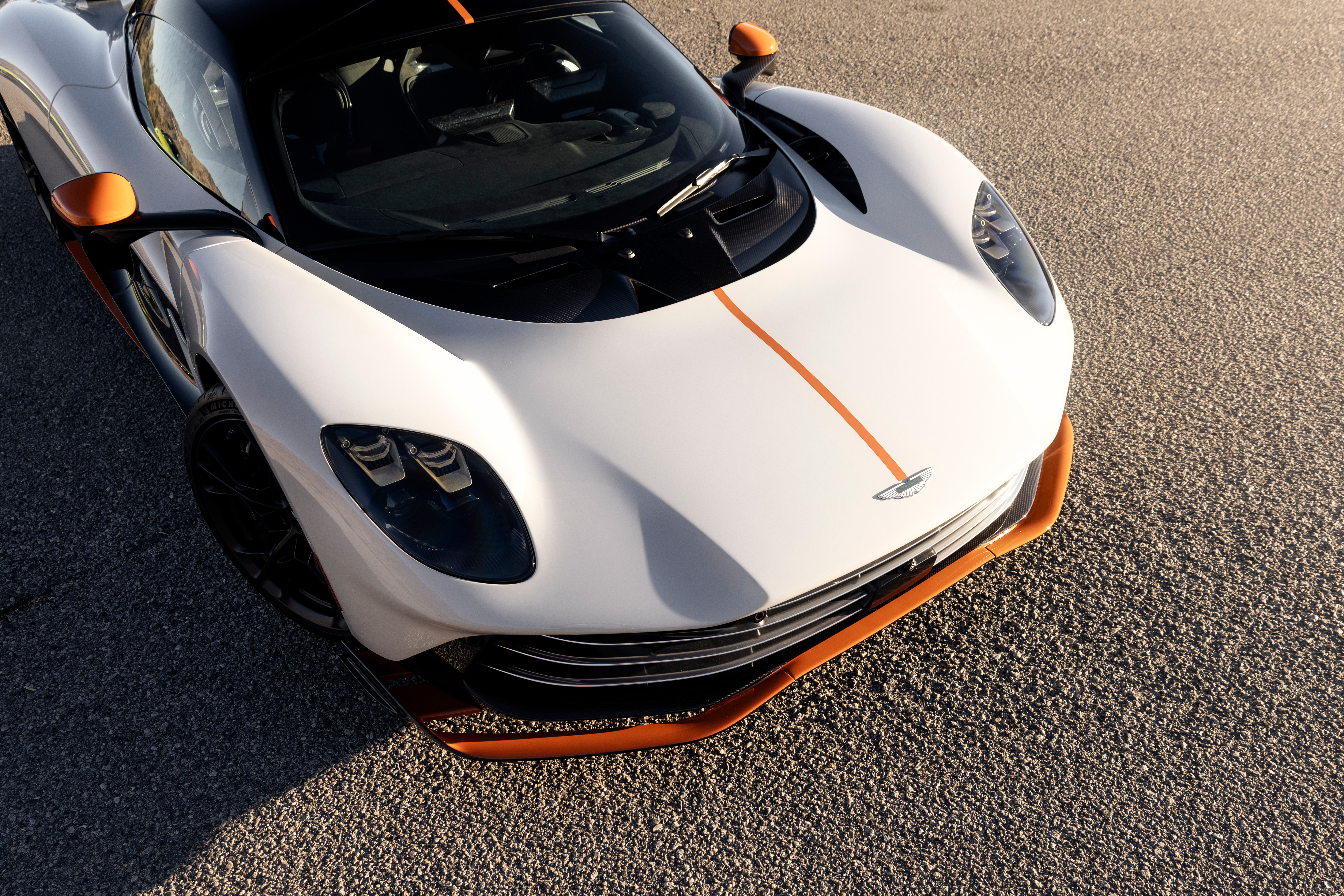 汽车资讯 Aston Martin Valhalla发布，4.0L  V8发动机