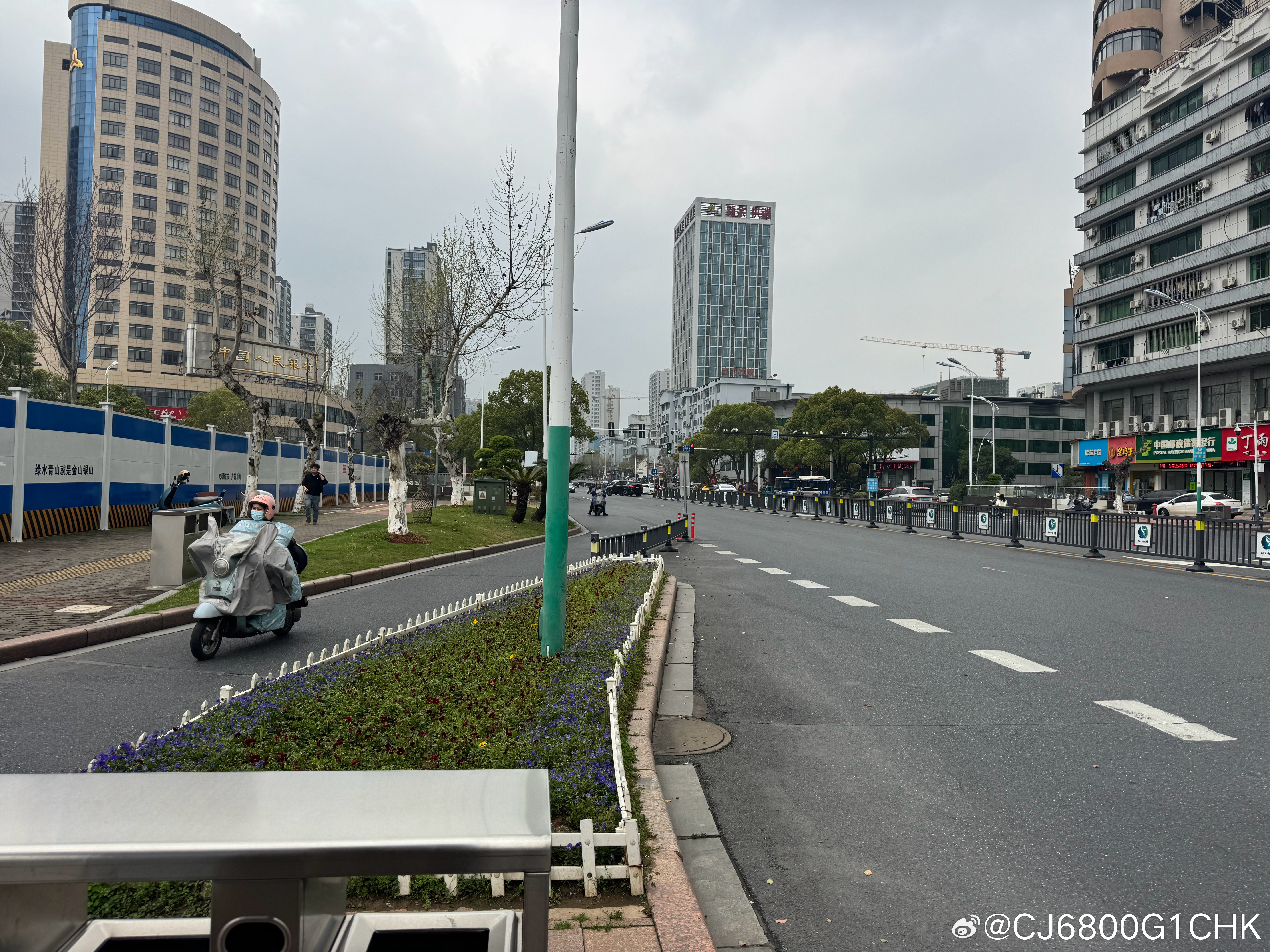 济南公交的日常正常公交与正常公交站各地机非混行路公交与公交站评测 日常操作 新余