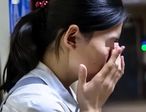 内蒙古一名处于哺乳期的女子上门为顾客做按摩，为多挣钱动起了“歪心思”，私下向客人