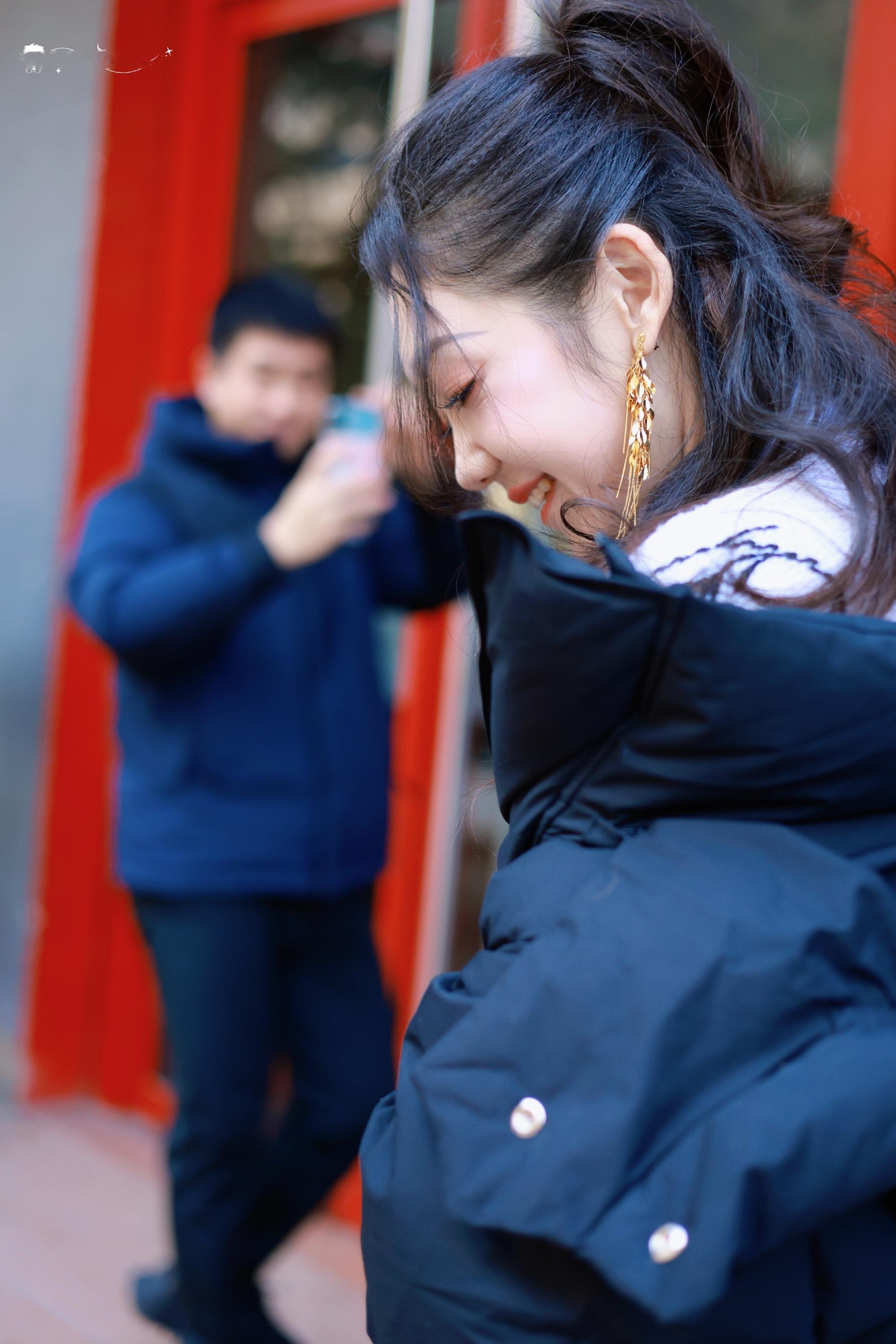 今天我在你心上开枪了哦ᶫᵒᵛᵉᵧₒᵤ 💕 希林娜依高现场live实力太强了  