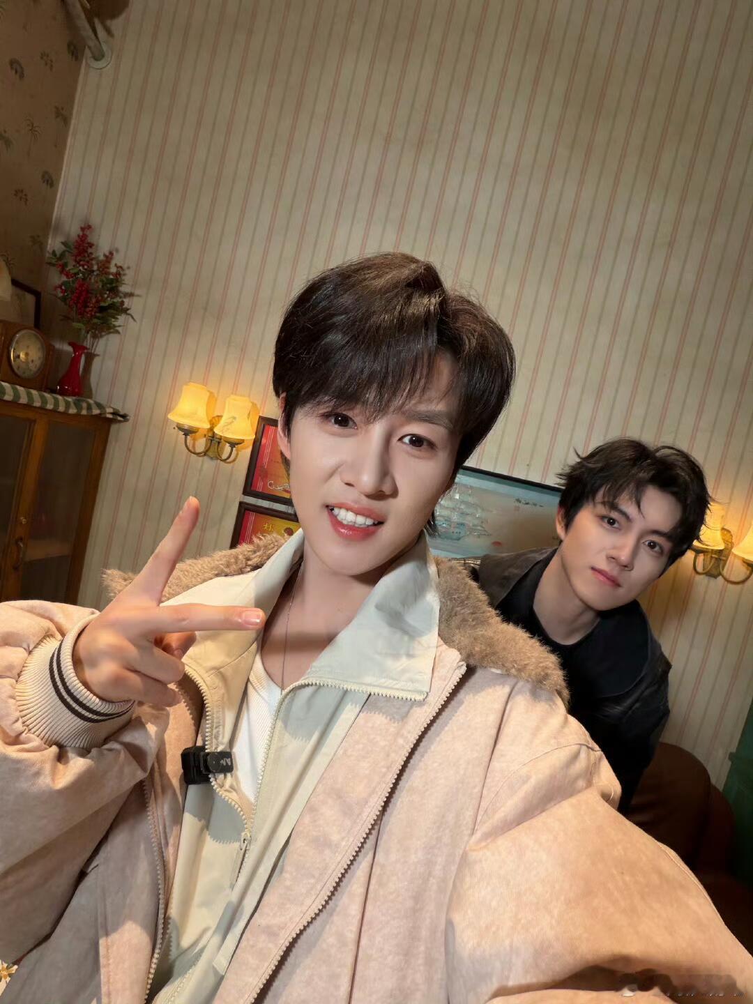 十个勤天小沅的五哥变五弟在小沅这里真是各论各的哈哈哈哈哈，好萌十个勤天  |  