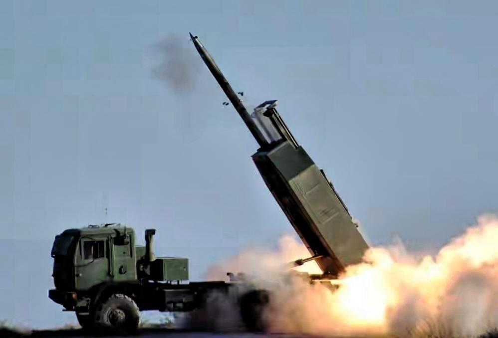 504发导弹+2000发海马斯紧盯厦门？别被谣言带偏，这才是真相！
 
打开手机