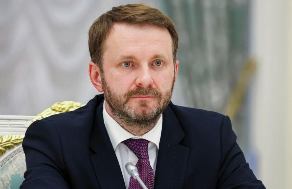 俄罗斯总统办公厅副主任奥列什金被问到了一个问题，俄罗斯是不是该迁都了？
提出这个