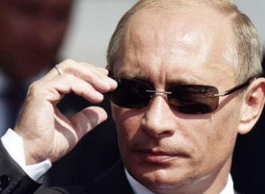 还是俄罗斯藏的深！很多人还以为，打了三年仗，俄军，已经被“掏空”了。如果那样想就