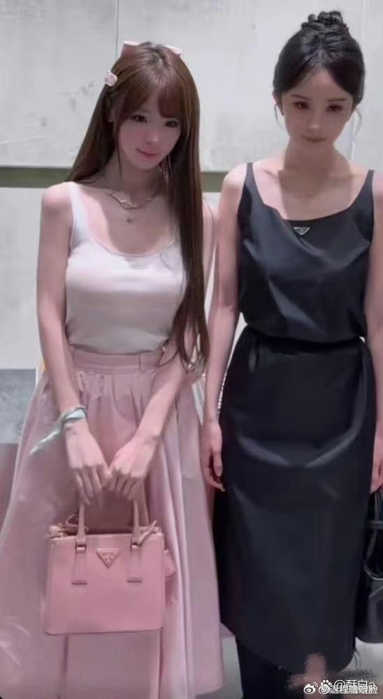 杨幂与素人合照，路人视角下的她好看吗？ 