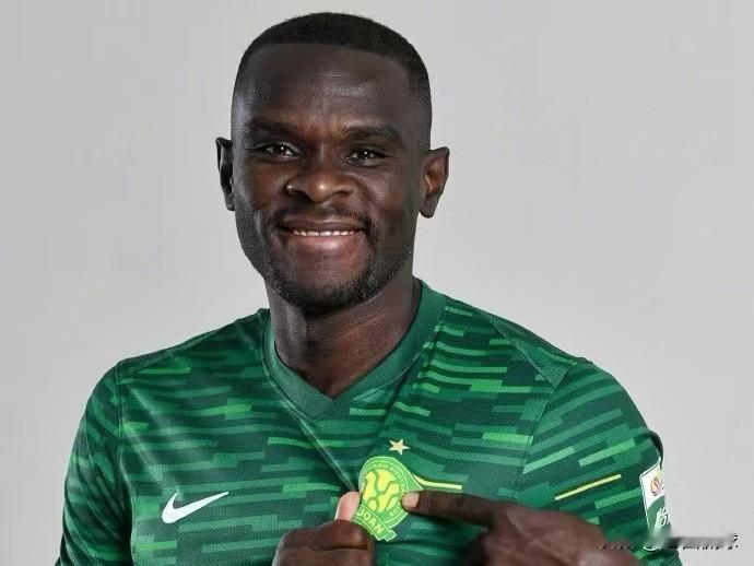 恩加德乌国安绝不能续约了…青岛海牛外援兰克尔 - 泽向俱乐部提前索要工资一事，近