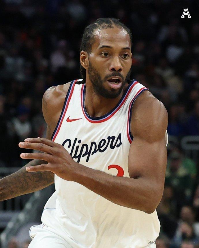 Shams：伦纳德将在明天对阵骑士的比赛里复出！

伦纳德的上一场比赛，是11月