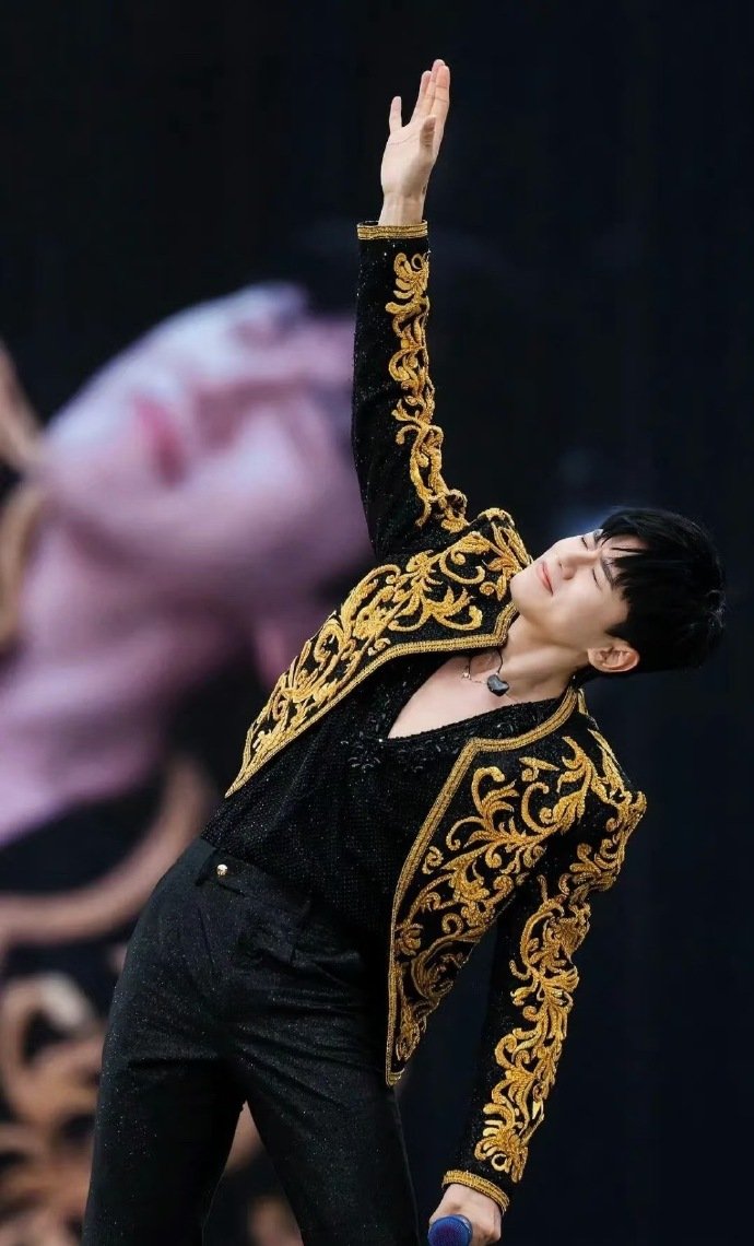 张杰张杰演唱会抢票本以为能轻松拿下，结果现实给我狠狠一击 张杰未LIVE巡回演唱