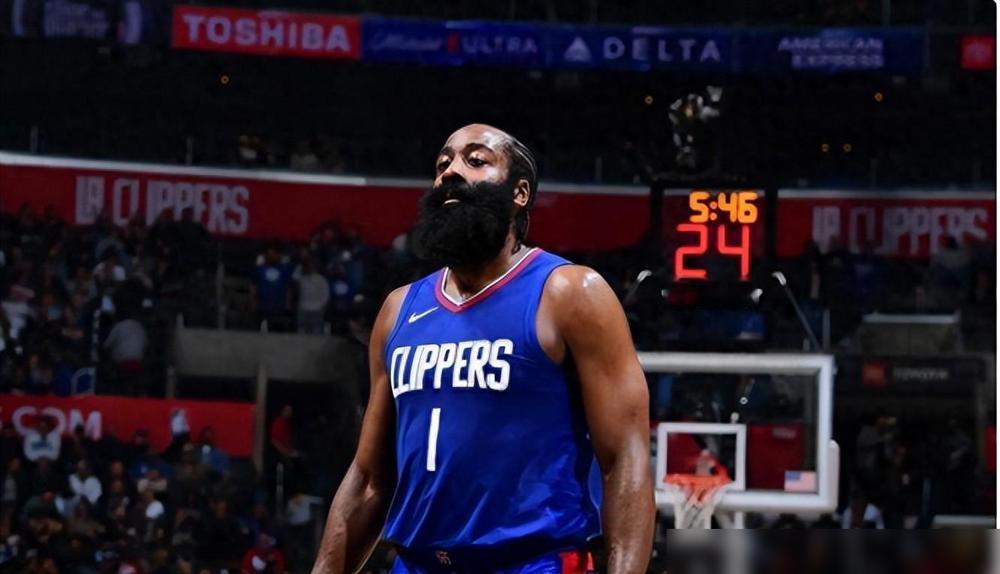 大NBA的幻觉，真相可能让你大跌眼镜！

姚明弹跳很差，火柴盒水平

真相：姚明