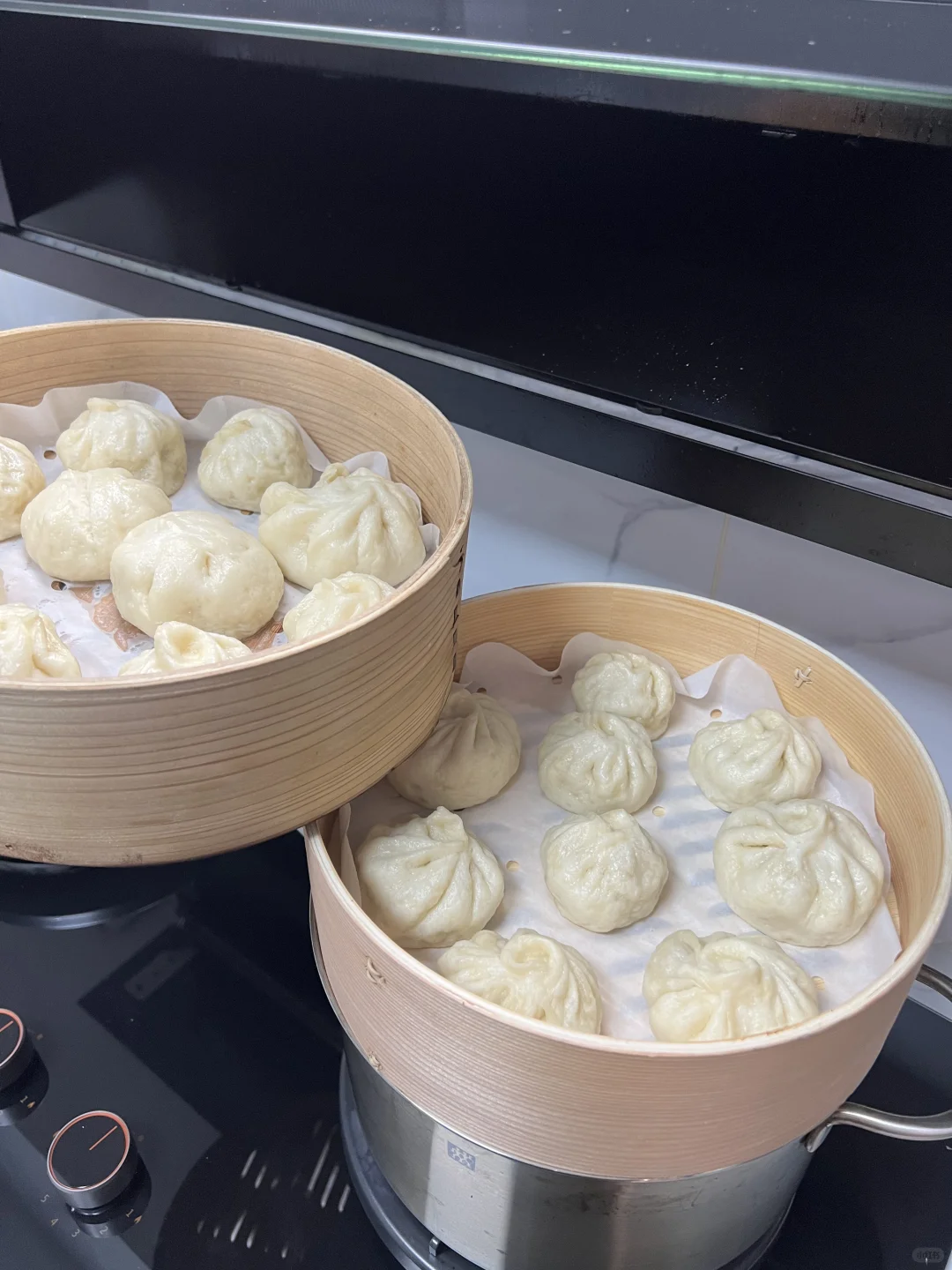 大晚上的做馒头也只有我了