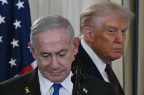 特朗普启动“跑路计划”，以色列果断出手，轰炸美国驻伊使馆旧址
 
如果美军决定跑