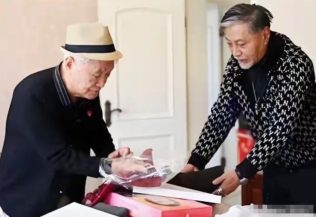 钱再多有什么用？ 
 
2026年7月18日，演员王侃在上海因病去世，享年66岁