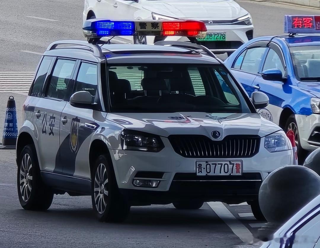 贵阳的斯柯达野帝警车，真的帅😎斯柯达斯柯达野帝 ​​​