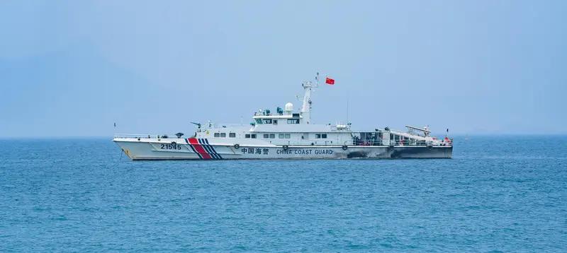 中国海警巡航对维护主权作用巨大。就拿钓鱼岛来说，11月16日和12月10日，中国