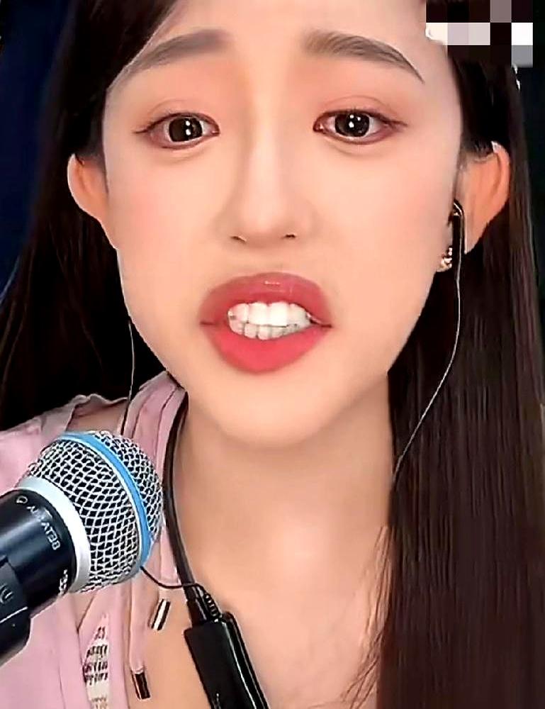 娜美甩工会证明拍桌喊冤，网友却骂她双标：平时不认629，出事就拉垫背！
前阵子