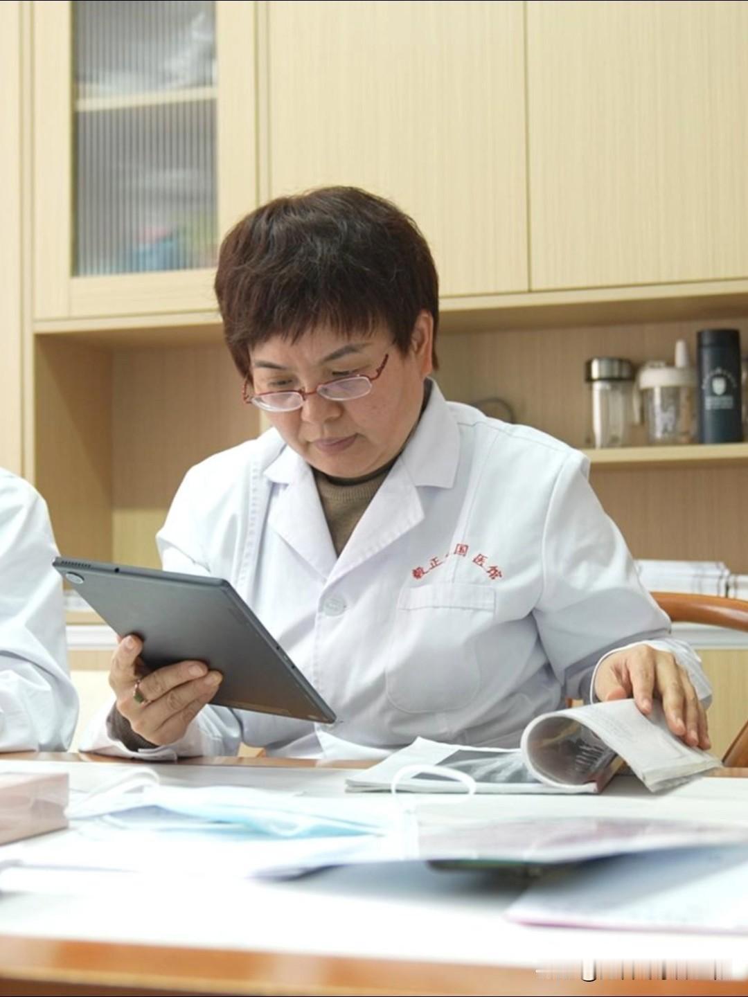 男孩抓住春季3个月长高黄金期，孩子身高压不住
 
今天上午回访了一位福建小男孩，