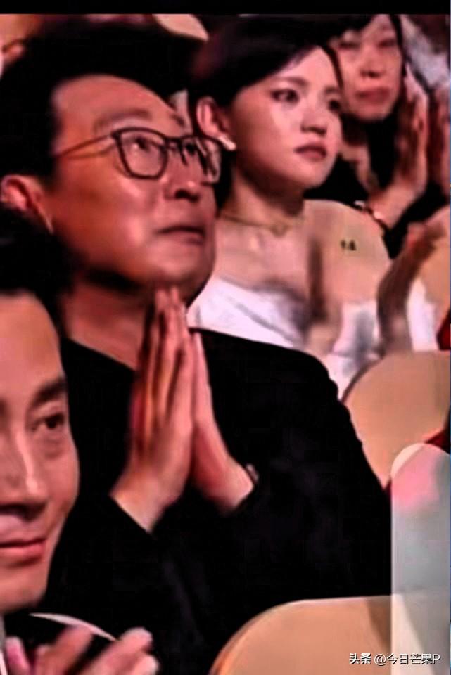 看到杨紫获得视后后，
​我发现了一个事情，
​那就是，曾经演过紫妹的爸爸林永健老